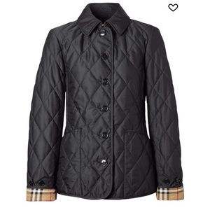 Authentic Burberry Quilted Jacket in Black